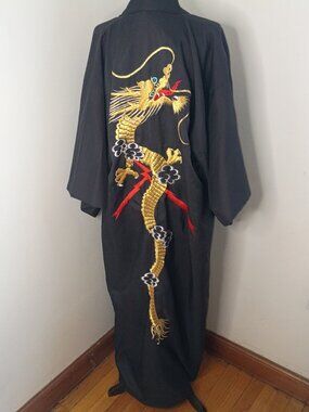 Vintage KIMONO Black w Red Lining, Embroidered Dragon--Polyester--Pristine